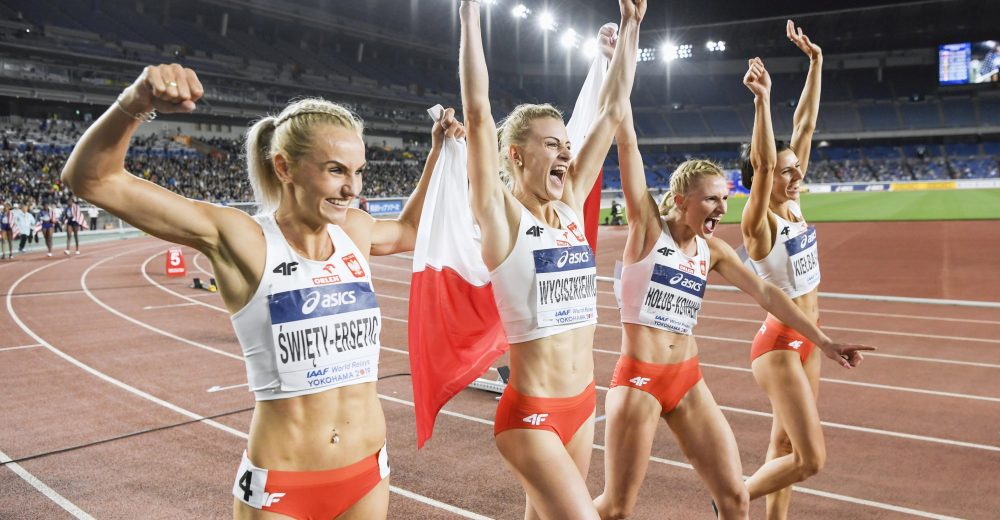 poland-s-women-relay-team-celebrates-after-winning-the-4x400-meters