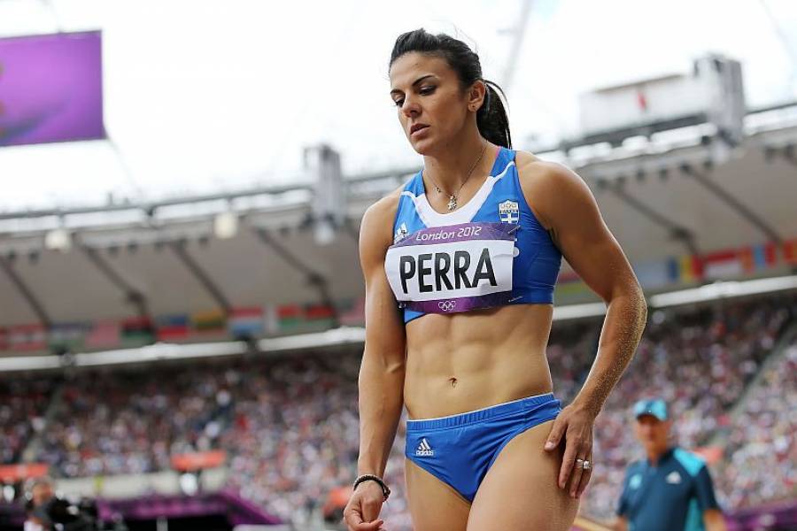 Perra. Patricia mamona.